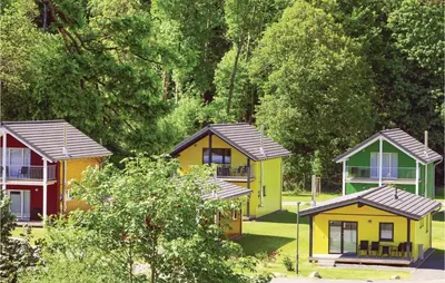 Ein Garten an der Unterkunft Ferienhausdorf Thale