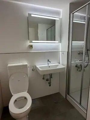 Ein Badezimmer in der Unterkunft Seesicht Appartements am Kranichsee