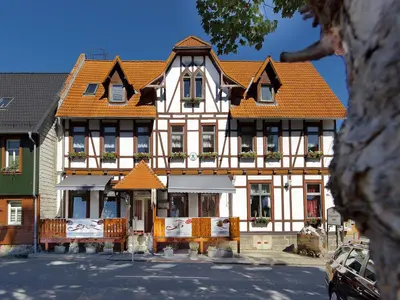 Das Gebäude in dem sich die Pension befindet