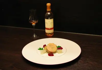 Getränke in der Unterkunft DAS TANN rooms & wine