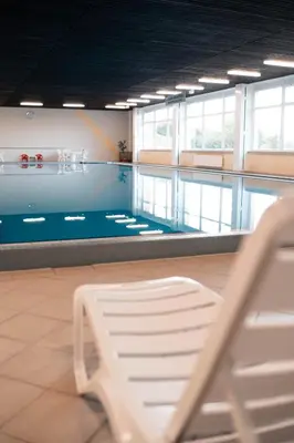Der Swimmingpool an oder in der Nähe von Terrassenhaus Waldblick 637