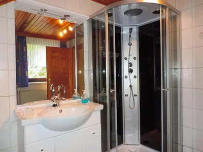 Ein Badezimmer in der Unterkunft Haus Walpurga