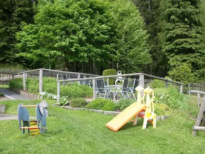 Ein Kinderspielbereich in der Unterkunft Haus Walpurga