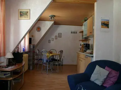 Ein Sitzbereich in der Unterkunft Haus Kummeleck , Wohnung 1
