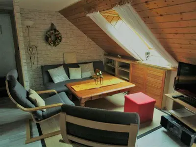 Ein Sitzbereich in der Unterkunft Haus Kummeleck, Wohnung 2