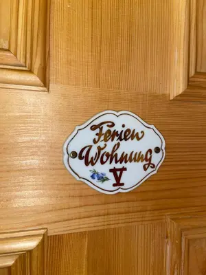 Ein Zertifikat, Auszeichnung, Logo oder anderes Dokument, das in der Unterkunft Villa Borchert ausgestellt ist