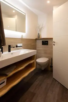 Ein Badezimmer in der Unterkunft Ferienwohnungen Am Burgberg