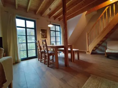 Ein Sitzbereich in der Unterkunft Forsthaus Goldberg