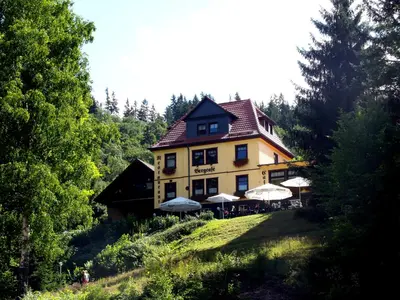 Das Gebäude in dem sich die Ferienwohnung befindet