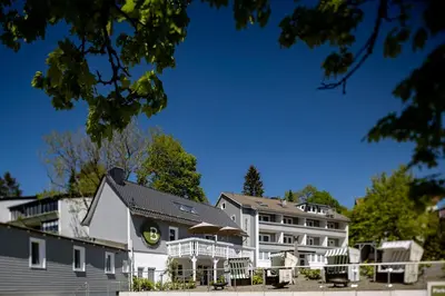 Das Gebäude in dem sich das Aparthotel befindet
