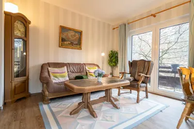 Ein Sitzbereich in der Unterkunft Ferienwohnung Fuchsblick