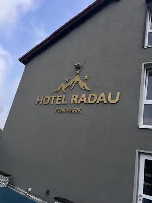 Ein Zertifikat, Auszeichnung, Logo oder anderes Dokument, das in der Unterkunft Hotel zur Radau ausgestellt ist