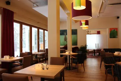 Ein Restaurant oder anderes Speiselokal in der Unterkunft Plumbohms ECHT-HARZ-HOTEL