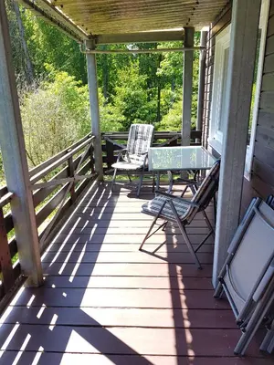 Ein Balkon oder eine Terrasse in der Unterkunft Fewo Waldblick