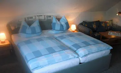 Ein Bett oder Betten in einem Zimmer der Unterkunft Ferienwohnung Windten