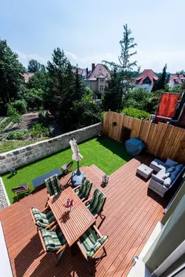 Ein Garten an der Unterkunft Zum fröhlichen Tagelöhner