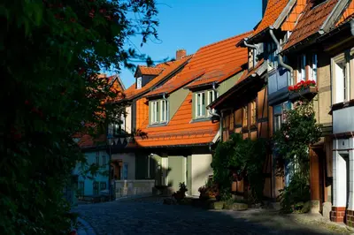 Das Gebäude in dem sich die Villa befindet