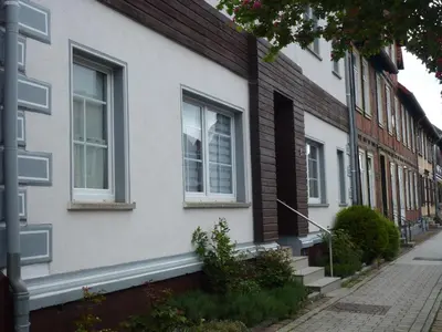 Das Gebäude in dem sich das Bed & Breakfast befindet