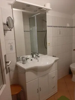Ein Badezimmer in der Unterkunft Ferienzimmer Wenzel