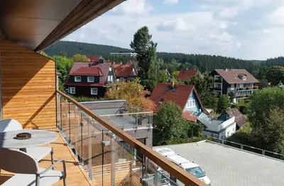 Ein allgemeiner Bergblick oder ein Berglick von der Ferienwohnung aus