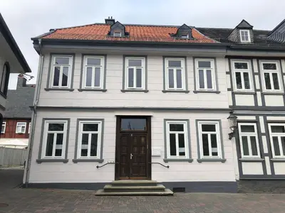 Das Gebäude in dem sich die Ferienwohnung befindet