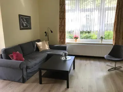 Ein Sitzbereich in der Unterkunft Ferienwohnung Bornemann