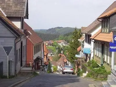 Ein allgemeiner Bergblick oder ein Berglick von des Ferienhauses aus
