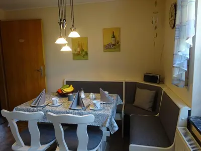 Ein Sitzbereich in der Unterkunft Ferienhaus Cramer