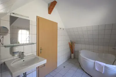 Ein Badezimmer in der Unterkunft Ferien Hotel Villa Südharz