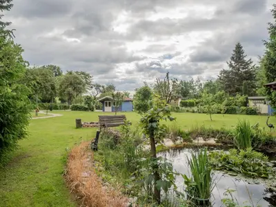 Ein Garten an der Unterkunft Naturferienhaus mit Schlossblick in Drübeck