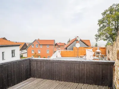Das Gebäude in dem sich das Ferienhaus befindet