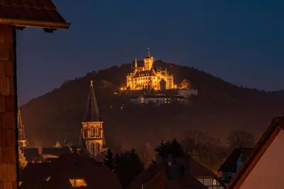 Ein allgemeiner Bergblick oder ein Berglick von der Ferienwohnung aus