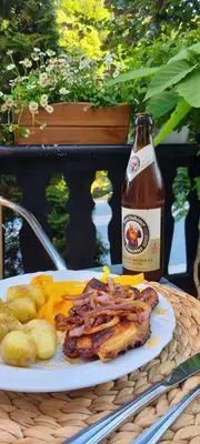 Essen im Hotel oder in der Nähe