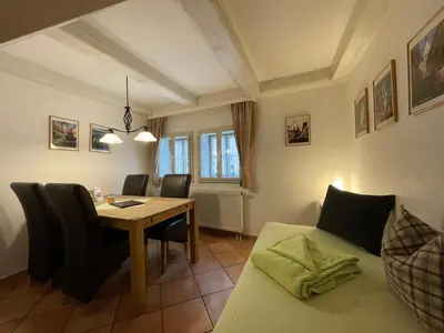 Ein Sitzbereich in der Unterkunft Apartment No6
