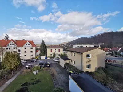 Ein allgemeiner Bergblick oder ein Berglick von der Ferienwohnung aus