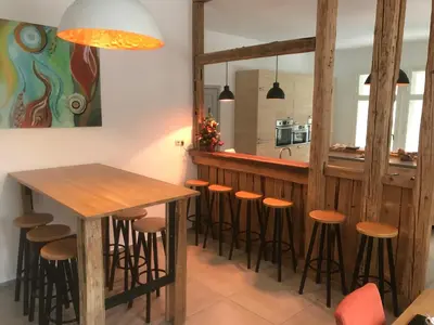 Ein Restaurant oder anderes Speiselokal in der Unterkunft das weisse Haus am Fluss