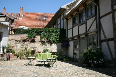 Das Gebäude in dem sich die Ferienwohnung befindet