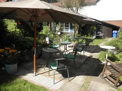Ein Garten an der Unterkunft Gästehaus Mea Vota
