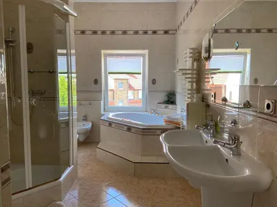 Ein Badezimmer in der Unterkunft Apartments & Ferienhaus Senftner
