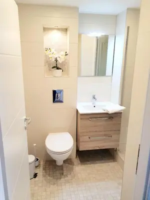 Ein Badezimmer in der Unterkunft Haus am See Luxury HS 948