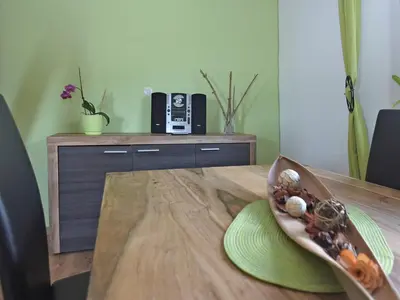 Essen in der Ferienwohnung oder in der Nähe