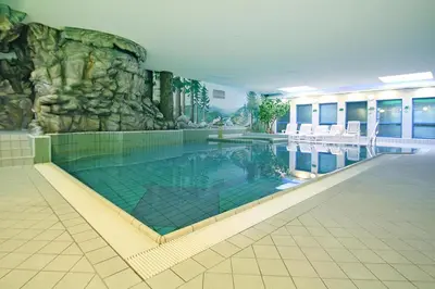 Der Swimmingpool an oder in der Nähe von Ferienhäuser im Tannenpark, Tanne