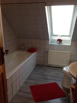 Ein Badezimmer in der Unterkunft Ferienwohnung 'Lydia'