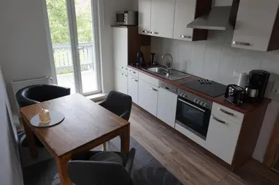Küche/Küchenzeile in der Unterkunft Ferienhaus Hundertmorgenfeld 33