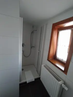 Ein Badezimmer in der Unterkunft Fürstenhof Wernigerode Garni