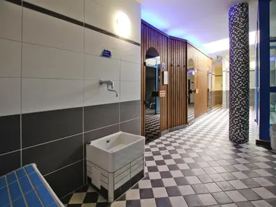 Ein Badezimmer in der Unterkunft Wohnung in Tanne mit einem gemeinsamen Pool