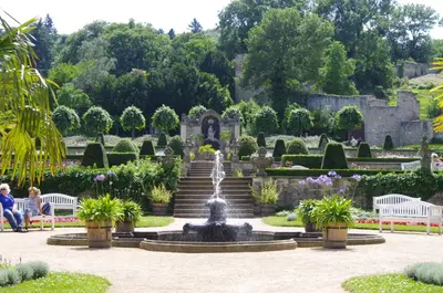 Ein Garten an der Unterkunft Feriendomizil Schlossblick