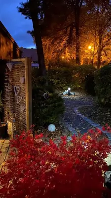 Ein Garten an der Unterkunft Das Ferienhaus am Tiergarten