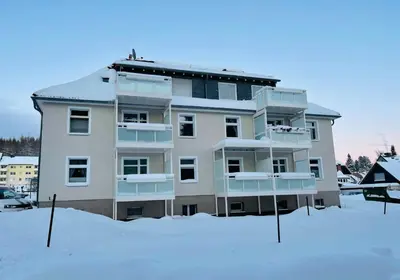 Das Gebäude in dem sich die Ferienwohnung befindet