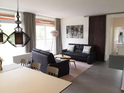 Ein Sitzbereich in der Unterkunft Ferienwohnung GrünWald
